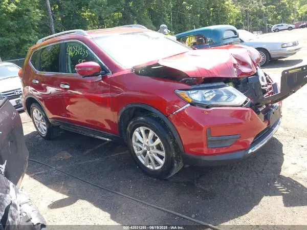 5N1AT2MVXJC800202 2018 NISSAN ROGUE - Image 1