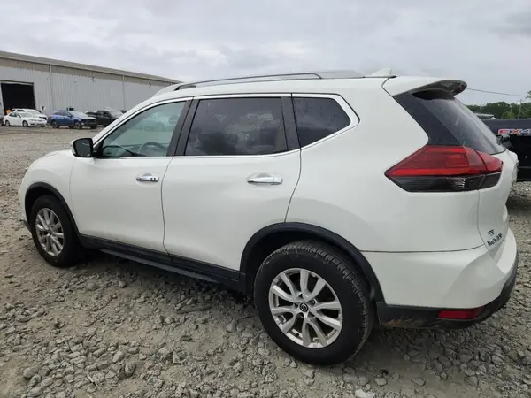 5N1AT2MVXJC801334 2018 NISSAN ROGUE - Image 2