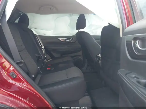 5N1AT2MVXJC803083 2018 NISSAN ROGUE - Image 8