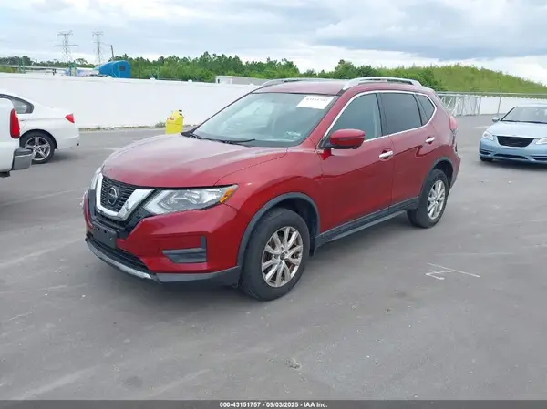 5N1AT2MVXJC803617 2018 NISSAN ROGUE - Image 2