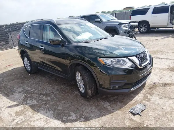 5N1AT2MVXJC805741 2018 NISSAN ROGUE - Image 1