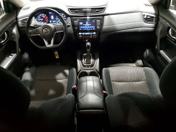 5N1AT2MVXJC806257 2018 NISSAN ROGUE - Image 8