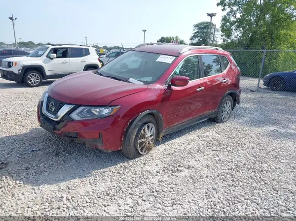 5N1AT2MVXJC811197 2018 NISSAN ROGUE - Image 2