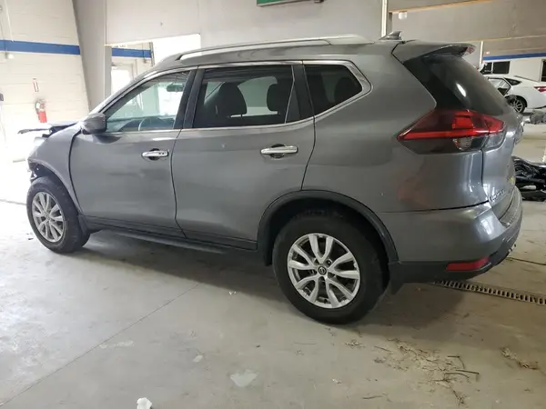 5N1AT2MVXJC814777 2018 NISSAN ROGUE - Image 2