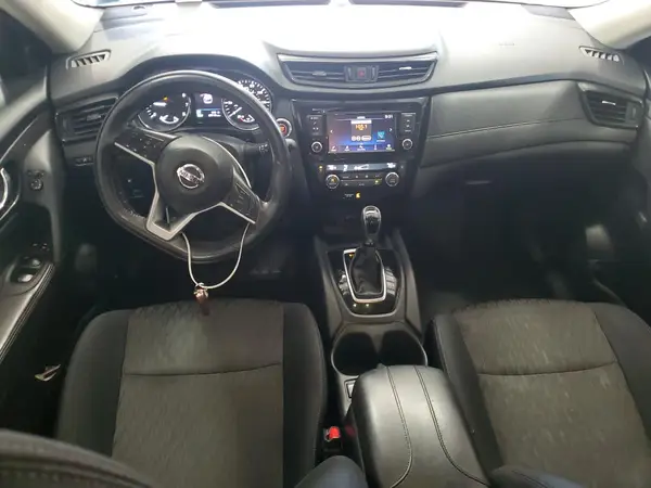 5N1AT2MVXJC814777 2018 NISSAN ROGUE - Image 8