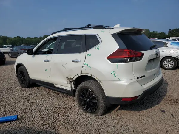 5N1AT2MVXJC816125 2018 NISSAN ROGUE - Image 2