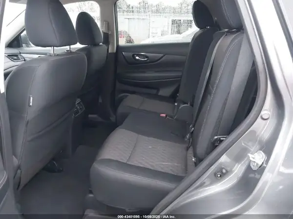 5N1AT2MVXJC816156 2018 NISSAN ROGUE - Image 8
