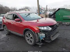 5N1AT2MVXJC822930 2018 NISSAN ROGUE