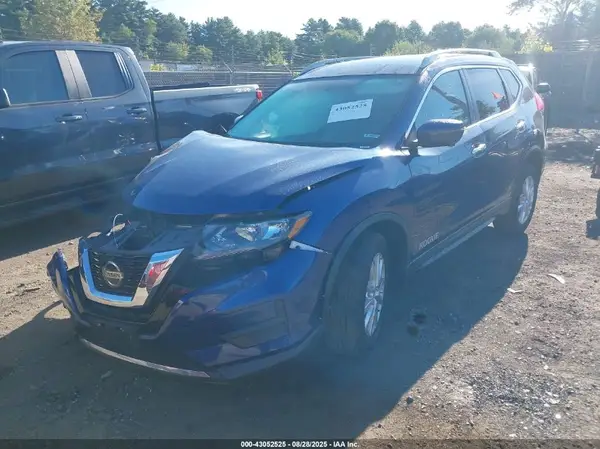 5N1AT2MVXJC836178 2018 NISSAN ROGUE - Image 2