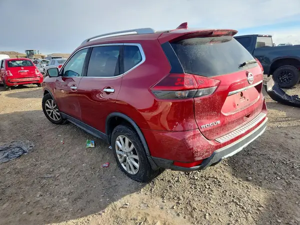 5N1AT2MVXJC837458 2018 NISSAN ROGUE - Image 2