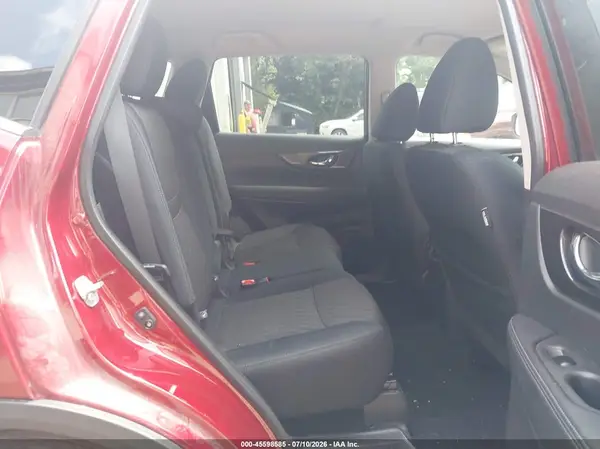 5N1AT2MVXJC838190 2018 NISSAN ROGUE - Image 8