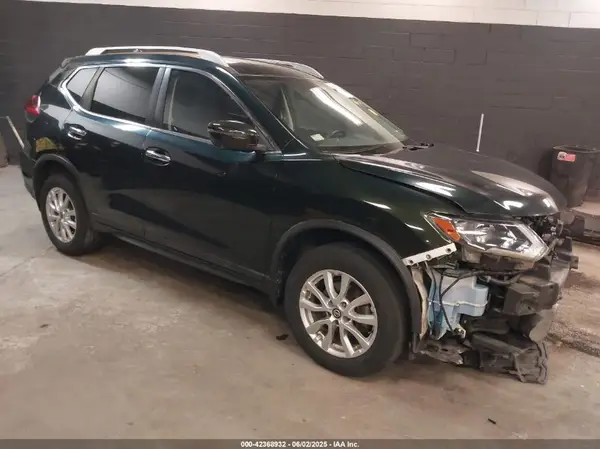 5N1AT2MVXJC839209 2018 NISSAN ROGUE - Image 1