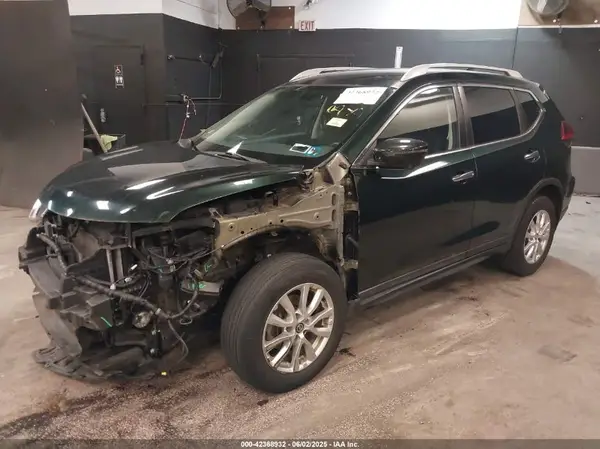 5N1AT2MVXJC839209 2018 NISSAN ROGUE - Image 2