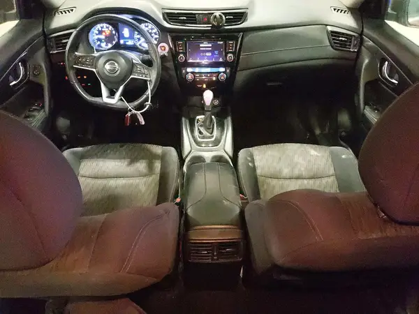 5N1AT2MVXJC839890 2018 NISSAN ROGUE - Image 8