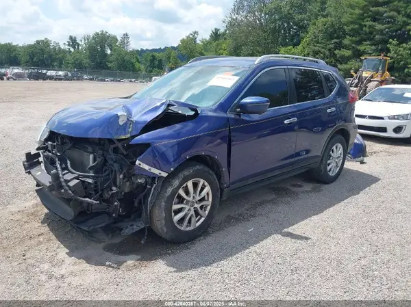 5N1AT2MVXJC841834 2018 NISSAN ROGUE - Image 2