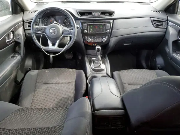 5N1AT2MVXJC845611 2018 NISSAN ROGUE - Image 8