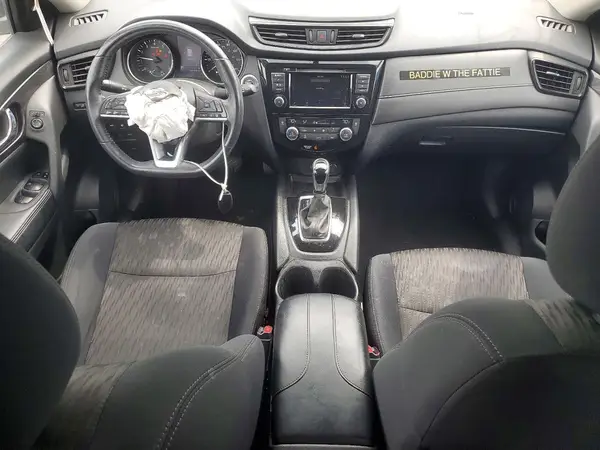 5N1AT2MVXJC846158 2018 NISSAN ROGUE - Image 8