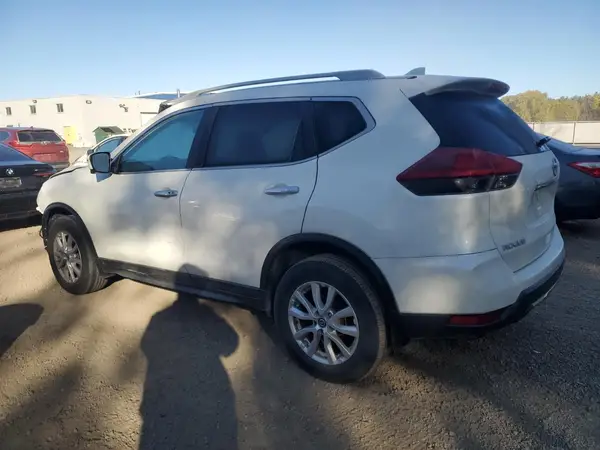5N1AT2MVXJC848430 2018 NISSAN ROGUE - Image 2