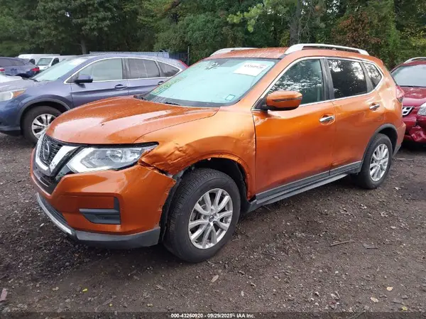 5N1AT2MVXKC700442 2019 NISSAN ROGUE - Image 2