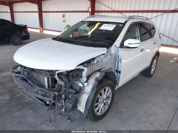 5N1AT2MVXKC702563 2019 NISSAN ROGUE - Image 2