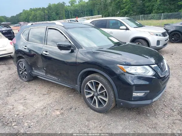 5N1AT2MVXKC713921 2019 NISSAN ROGUE - Image 1