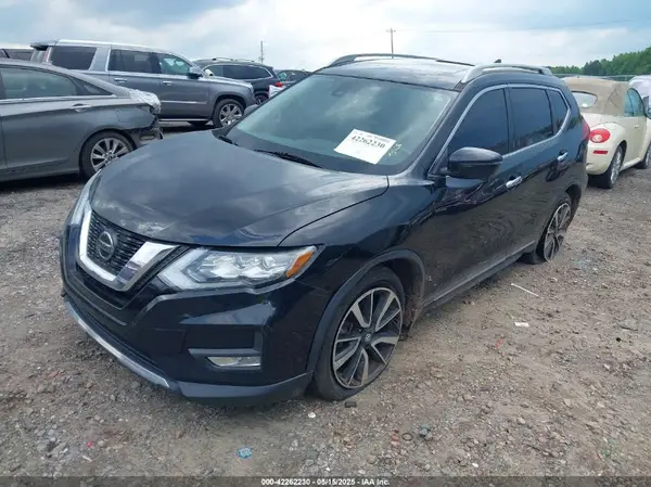 5N1AT2MVXKC713921 2019 NISSAN ROGUE - Image 2