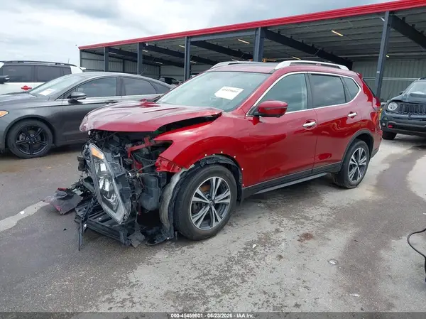 5N1AT2MVXKC715118 2019 NISSAN ROGUE - Image 2