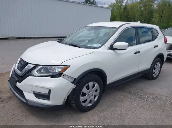 5N1AT2MVXKC717242 2019 NISSAN ROGUE - Image 2