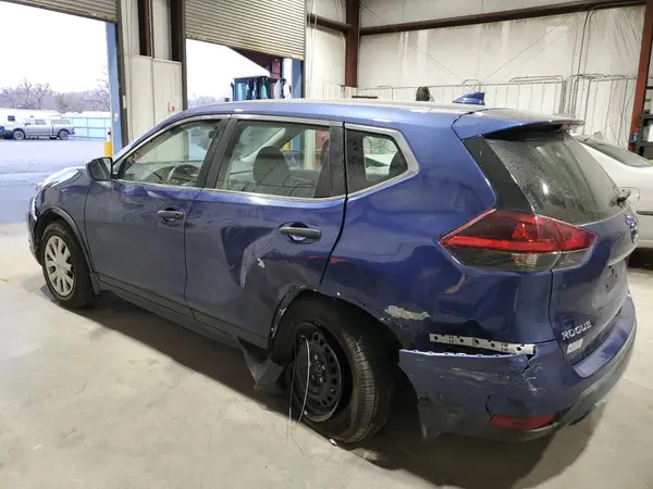 5N1AT2MVXKC719010 2019 NISSAN ROGUE - Image 2