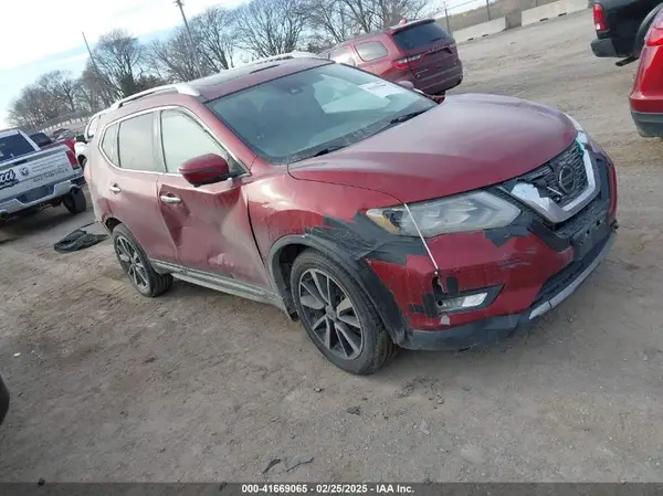 5N1AT2MVXKC727155 2019 NISSAN ROGUE - Image 1