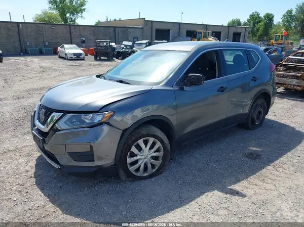 5N1AT2MVXKC743159 2019 NISSAN ROGUE - Image 2