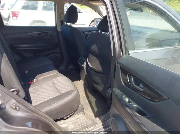 5N1AT2MVXKC743159 2019 NISSAN ROGUE - Image 8