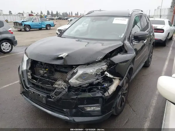 5N1AT2MVXKC745476 2019 NISSAN ROGUE - Image 2