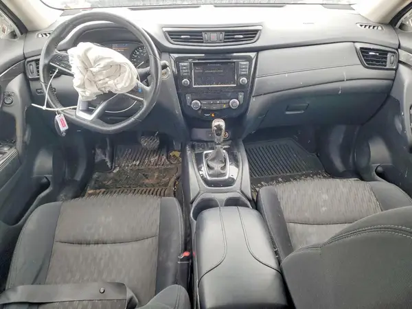 5N1AT2MVXKC749995 2019 NISSAN ROGUE - Image 8