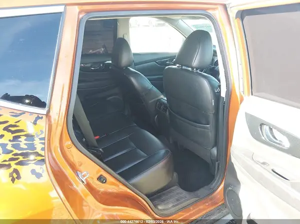 5N1AT2MVXKC764965 2019 NISSAN ROGUE - Image 8
