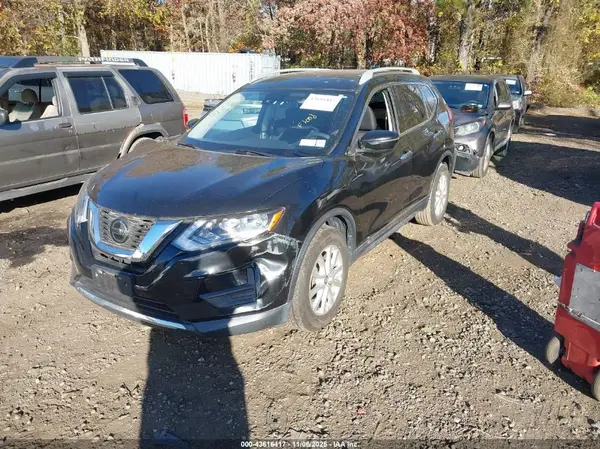 5N1AT2MVXKC770121 2019 NISSAN ROGUE - Image 2