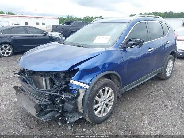 5N1AT2MVXKC771916 2019 NISSAN ROGUE - Image 2