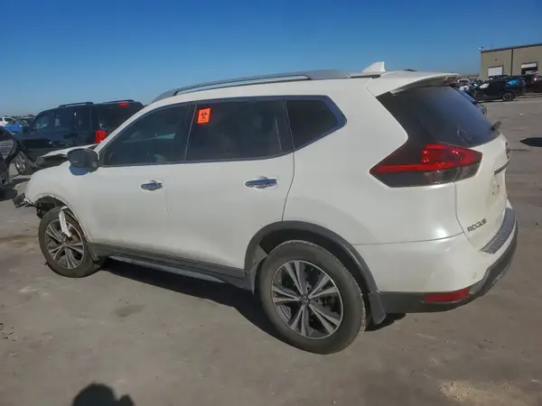 5N1AT2MVXKC780521 2019 NISSAN ROGUE - Image 2