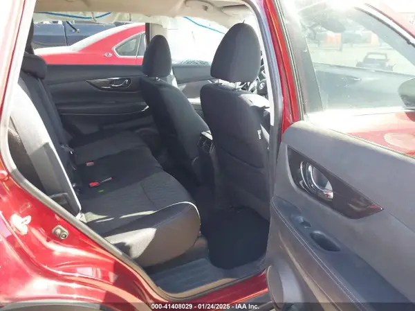 5N1AT2MVXKC801738 2019 NISSAN ROGUE - Image 8