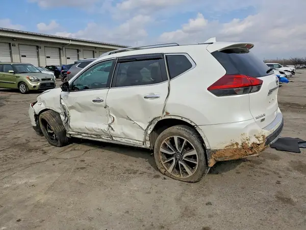 5N1AT2MVXKC812593 2019 NISSAN ROGUE - Image 2