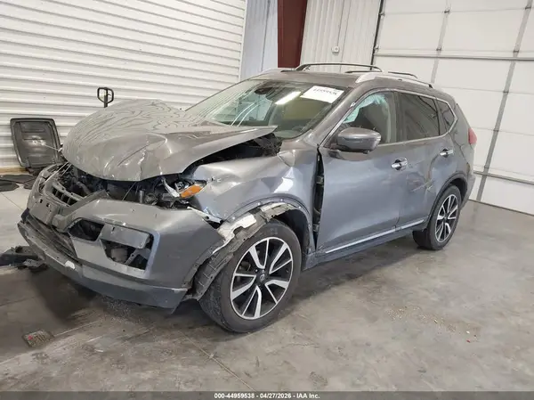 5N1AT2MVXKC818331 2019 NISSAN ROGUE - Image 2