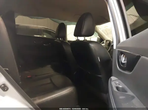 5N1AT2MVXKC820550 2019 NISSAN ROGUE - Image 8