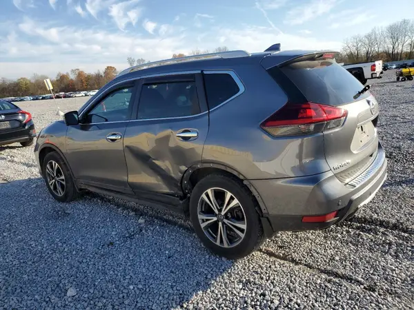 5N1AT2MVXKC821049 2019 NISSAN ROGUE - Image 2