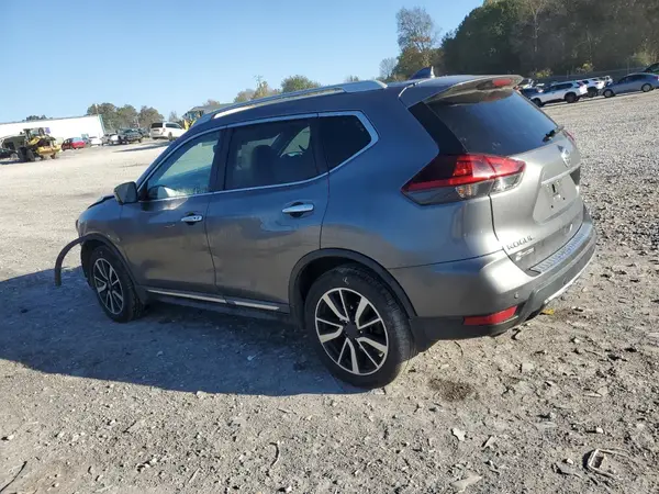 5N1AT2MVXKC826428 2019 NISSAN ROGUE - Image 2