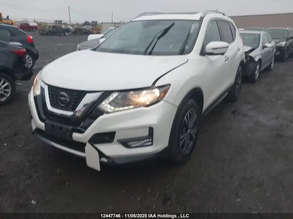 5N1AT2MVXLC707828 2020 NISSAN ROGUE - Image 2