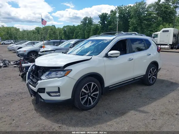 5N1AT2MVXLC729764 2020 NISSAN ROGUE - Image 2