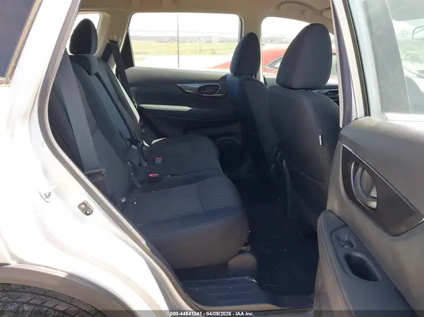 5N1AT2MVXLC750999 2020 NISSAN ROGUE - Image 8