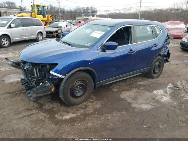 5N1AT2MVXLC762862 2020 NISSAN ROGUE - Image 2