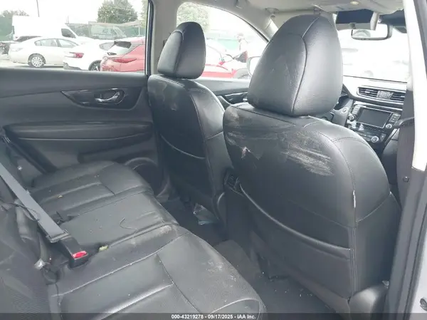 5N1AT2MVXLC765437 2020 NISSAN ROGUE - Image 8