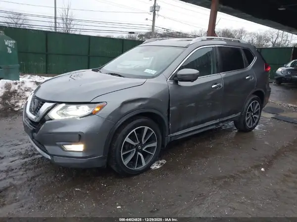 5N1AT2MVXLC767527 2020 NISSAN ROGUE - Image 2